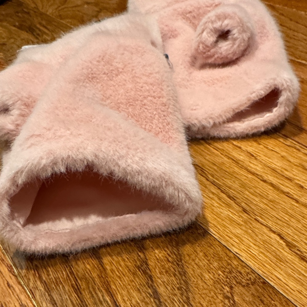 JayLey Faux Fur Pink Fingerless Gloves Mittens NWT - Picture 2 of 5